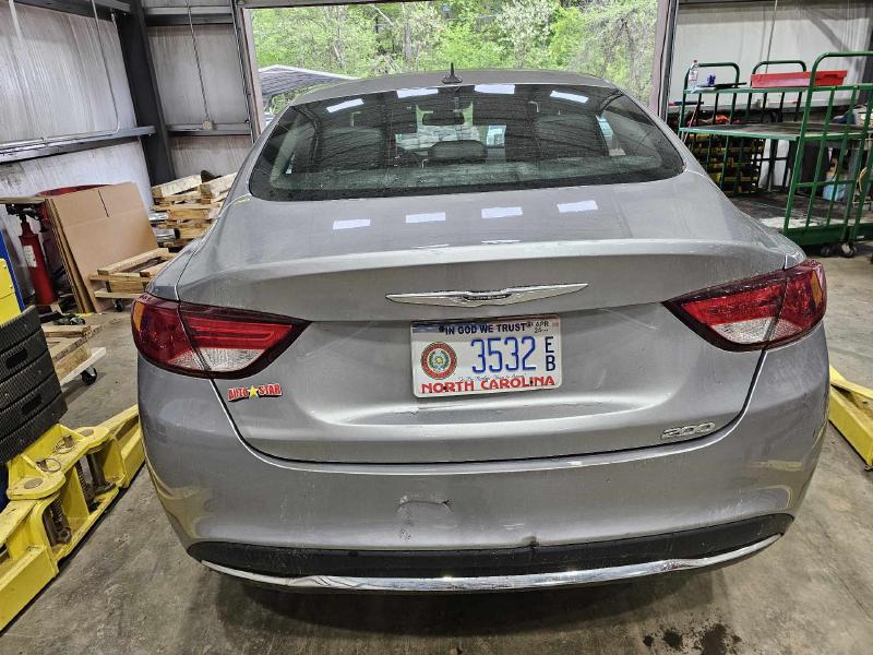 2017 Chrysler 200 Air Bag