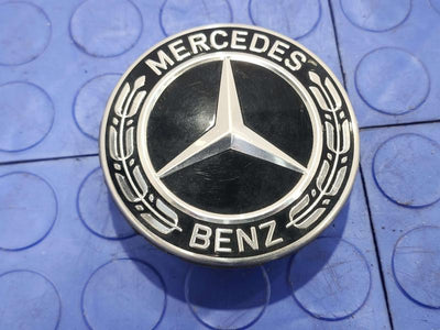 2017 Mercedes C-Class Center Cap