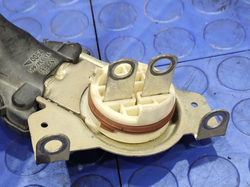 2010-2012 Toyota Prius AC Compressor Wiring Harness OEM 82122-47010