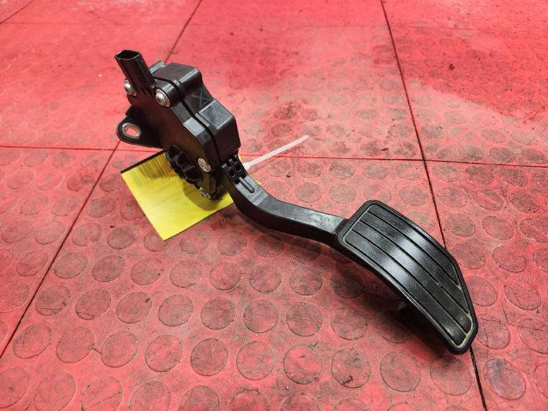 2017-2023 Subaru Impreza Accelerator Pedal Assembly Genuine OEM 36010FL021
