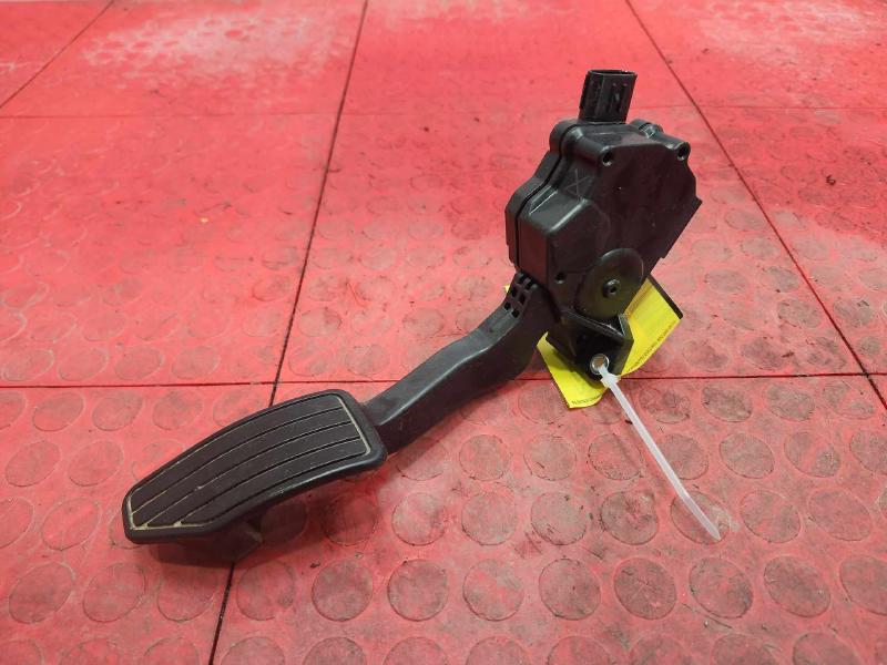 2017-2023 Subaru Impreza Accelerator Pedal Assembly Genuine OEM 36010FL021