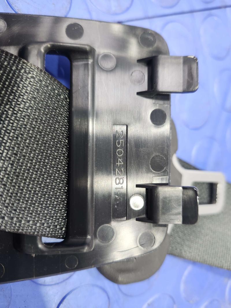 2017 Kia Optima Rear Seat Belt