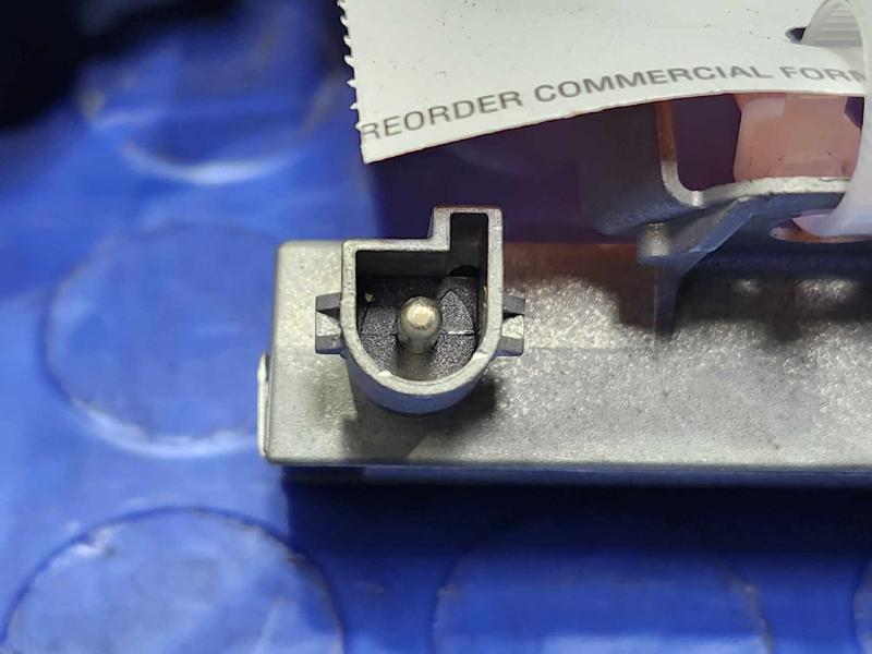 2003-2008 BMW Z4 FM Radio Antenna Amplifier Module Genuine OEM 65206912243