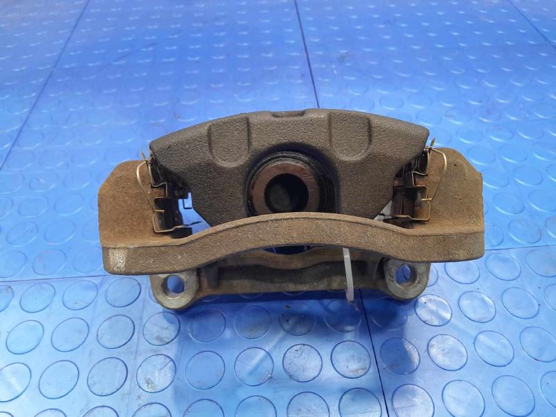 2019 Nissan Titan Caliper