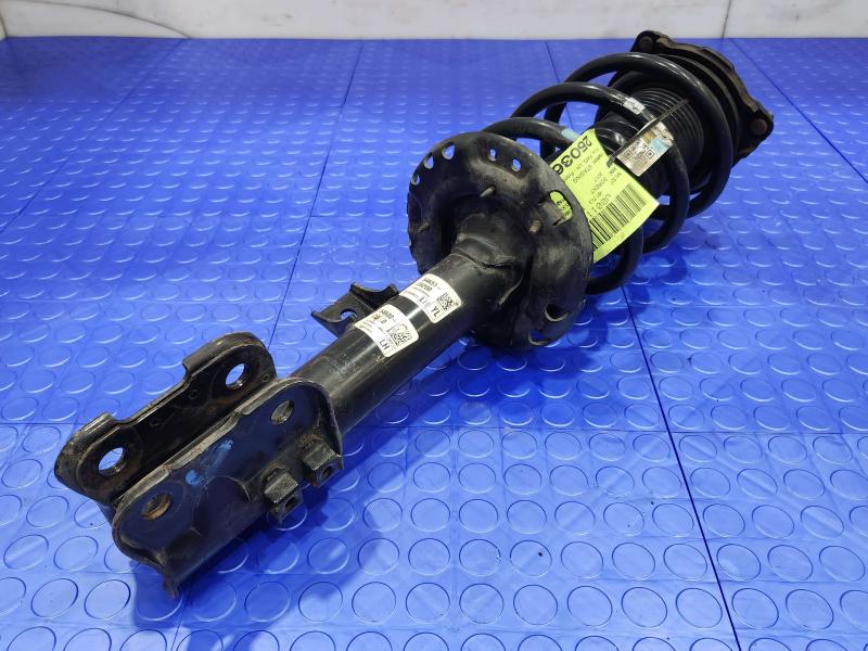2017 Kia Sorento Strut Assembly