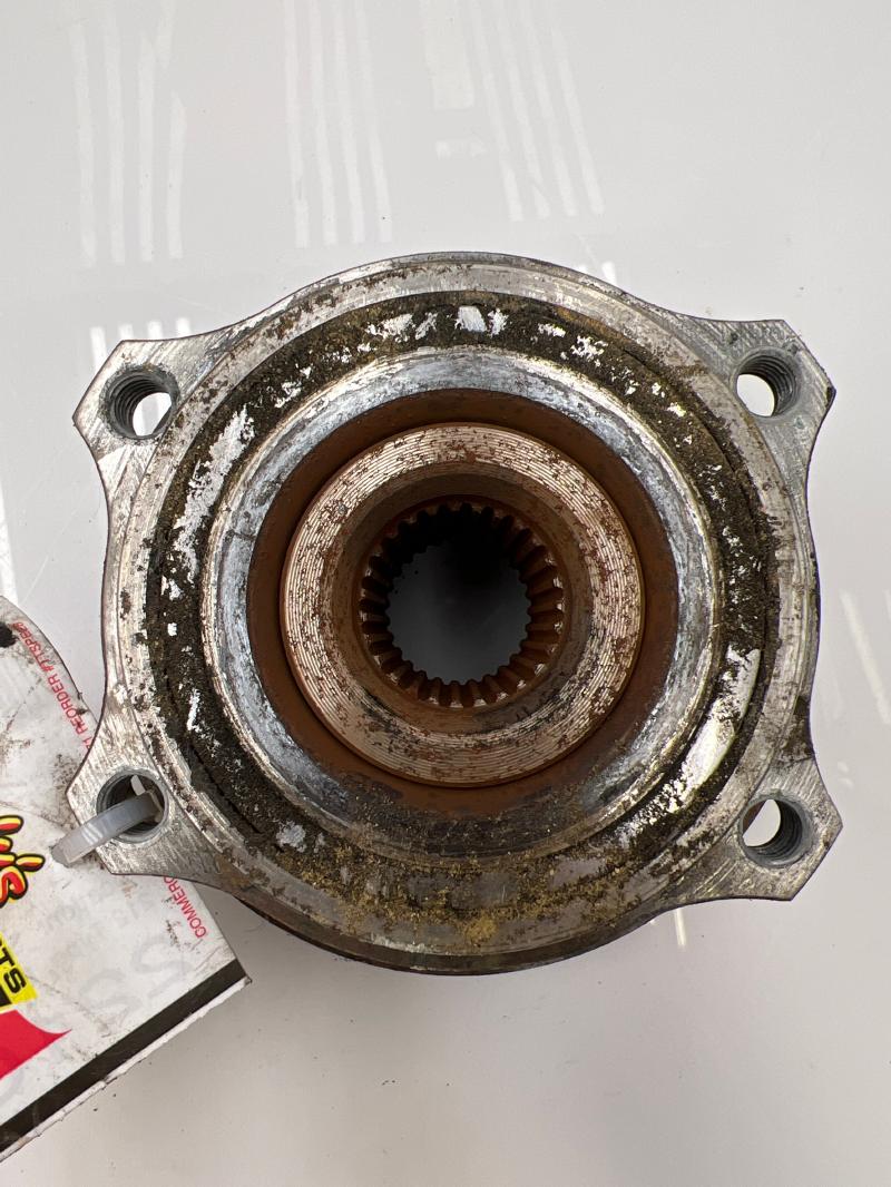 2004 - 2016 Mercedes E Class W211 W212 Rear Wheel Hub w/ Bearing OEM 2113570508