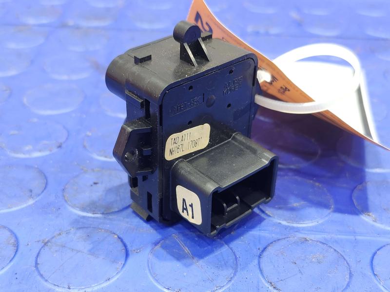 2009 Honda Accord Door Switch Front