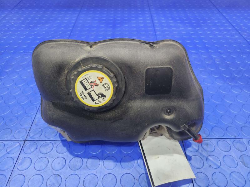 2006 Ford Mustang Coolant Recovery Bottle
