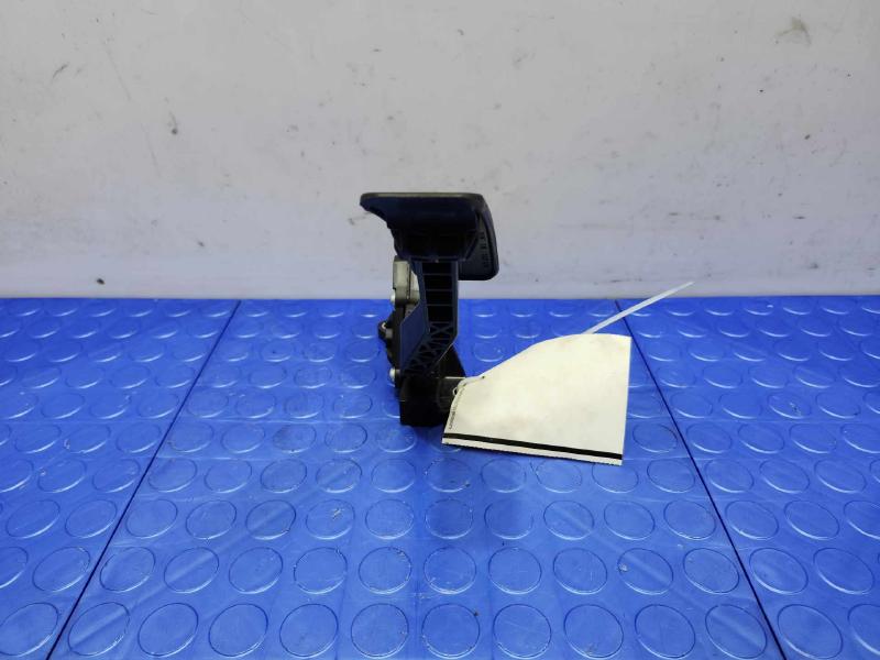 2007-2014 Subaru Outback Accelerator Pedal Assembly OEM 36010AG140