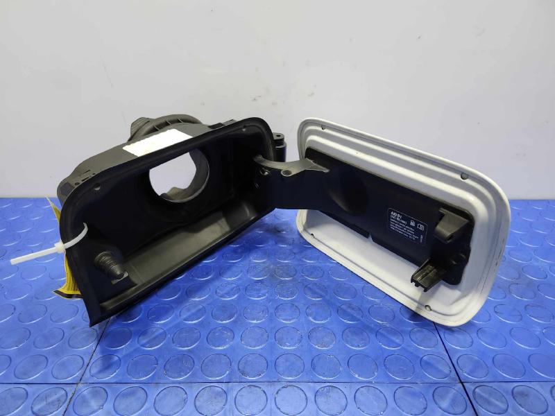 2016 BMW 528I Fuel Tank Door