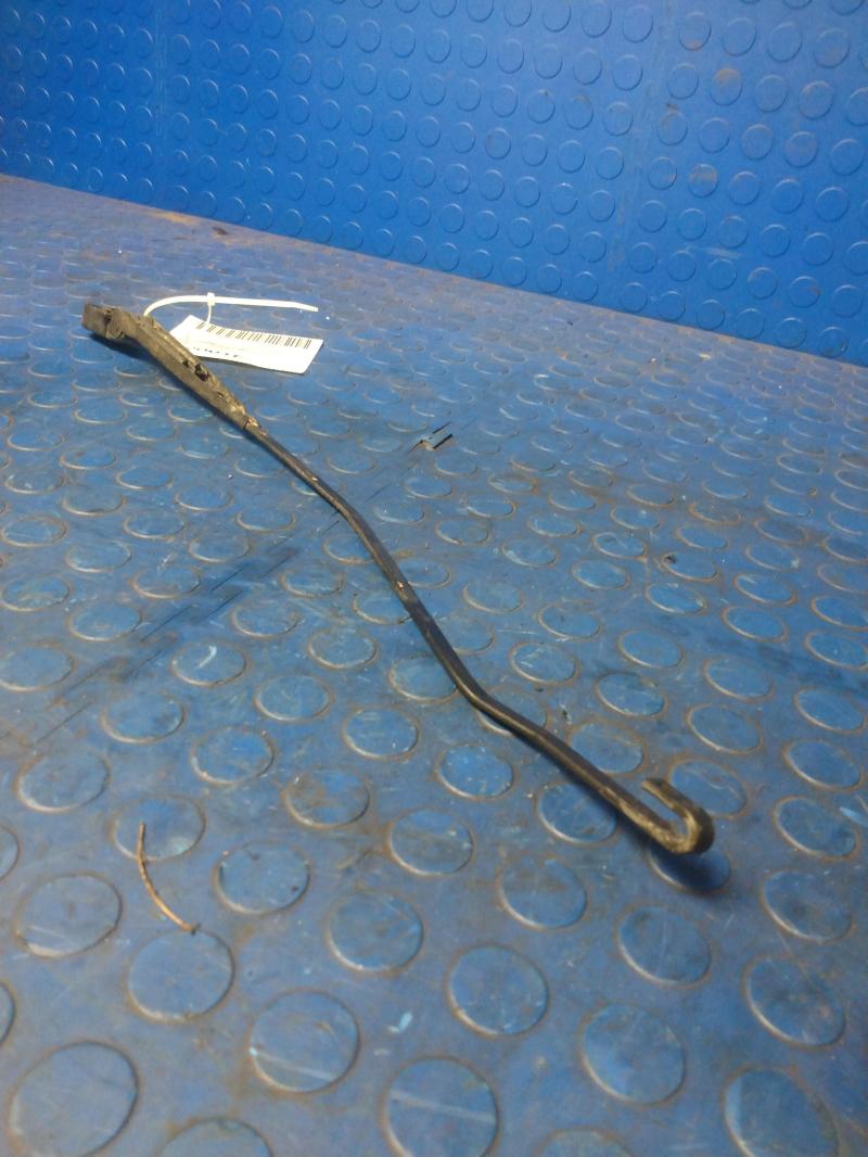 1993 - 1998 Jeep Grand Cherokee Front Wiper Arm LH or RH OEM 55154983AB