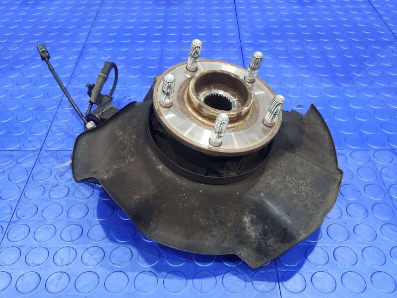 2011 Kia Sorento Spindle Knuckle Front