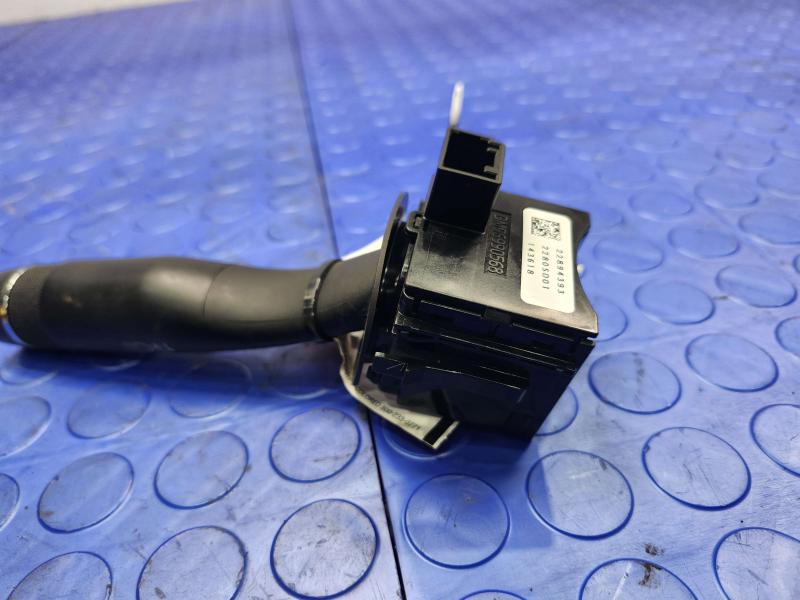 2013-2015 Cadillac ATS Steering Column Turn Signal Switch OEM 22894393