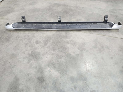 2011 Infiniti QX56 Running Boards