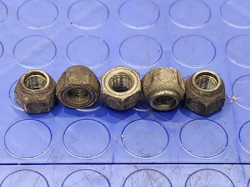 2015 Nissan Rogue Lug Nuts