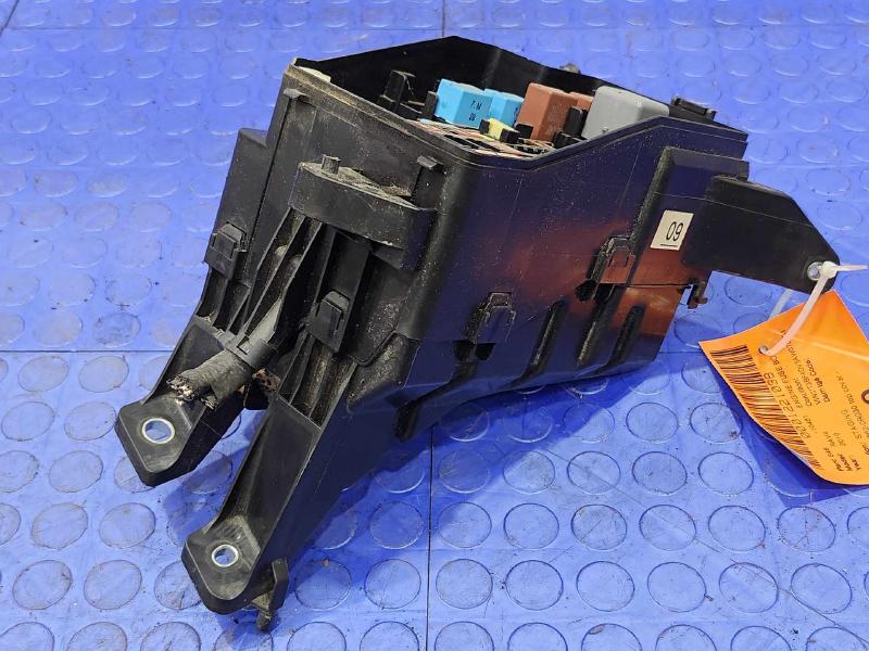 2010 Toyota RAV4 Engine Fuse Box