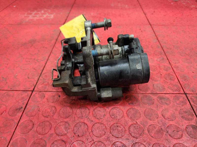 2014 Ford Fusion Caliper