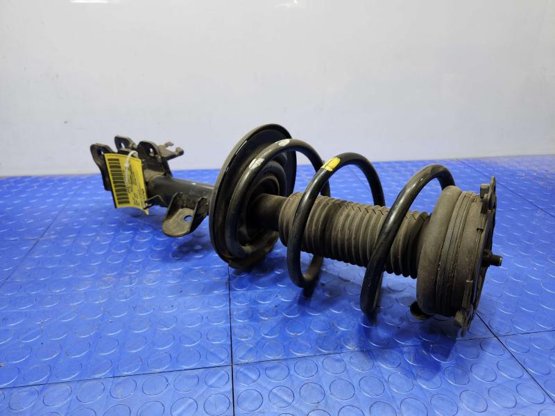 2014 Infiniti QX60 Strut Assembly