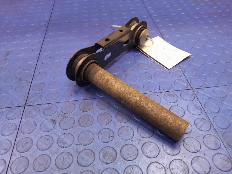2021 Ford Explorer Lower Control Arm Rr