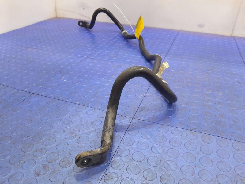 2017 Lincoln Continental Stabilizer Bar