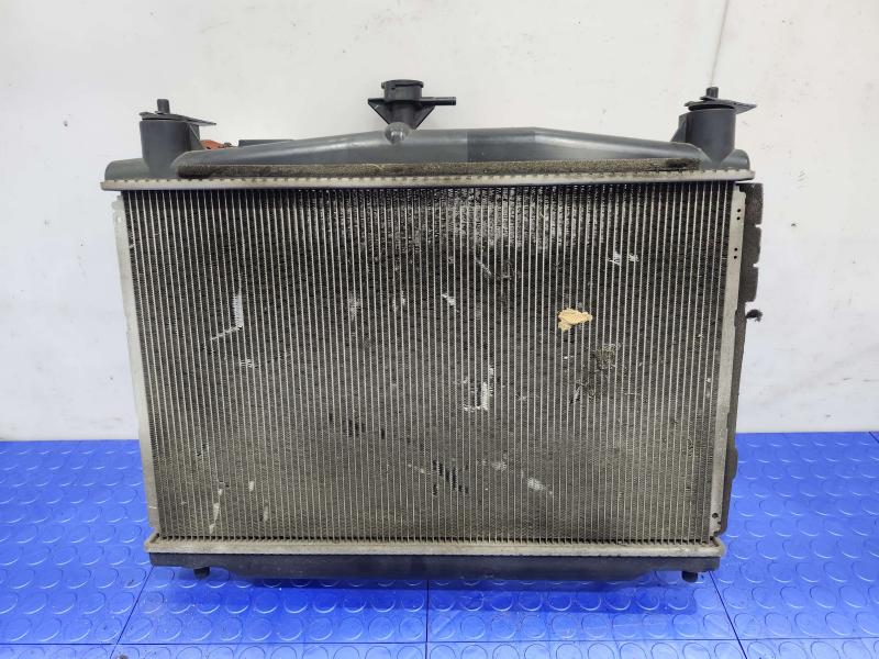 2013 Mazda Mazda2 Radiator