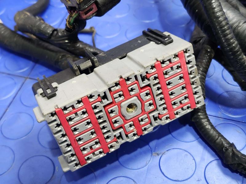 2007 Pontiac Solstice Wire Harness (Engine)