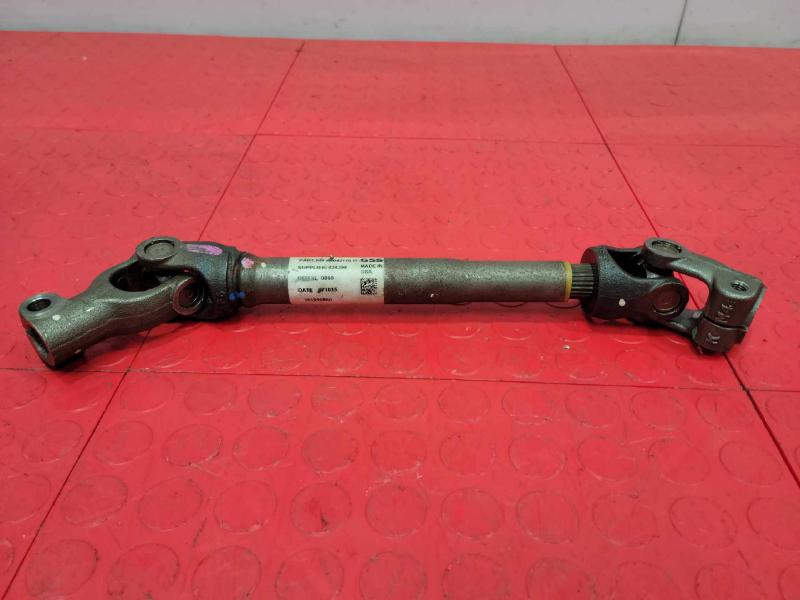 2015-2023 Jeep Renegade Steering Column Intermediate Shaft OEM 68270836AA