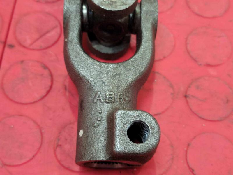 2015-2023 Jeep Renegade Steering Column Intermediate Shaft OEM 68270836AA