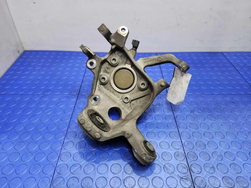 2018 Volvo S90 Rear Knuckle/Stub Axle