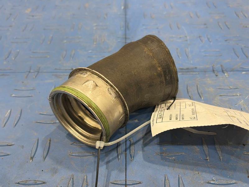 2015 Volkswagen Passat Intercooler Pipe