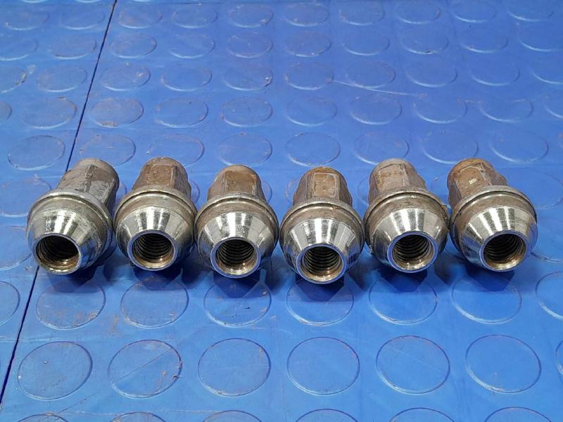 2013 Ford F-150 Lug Nuts