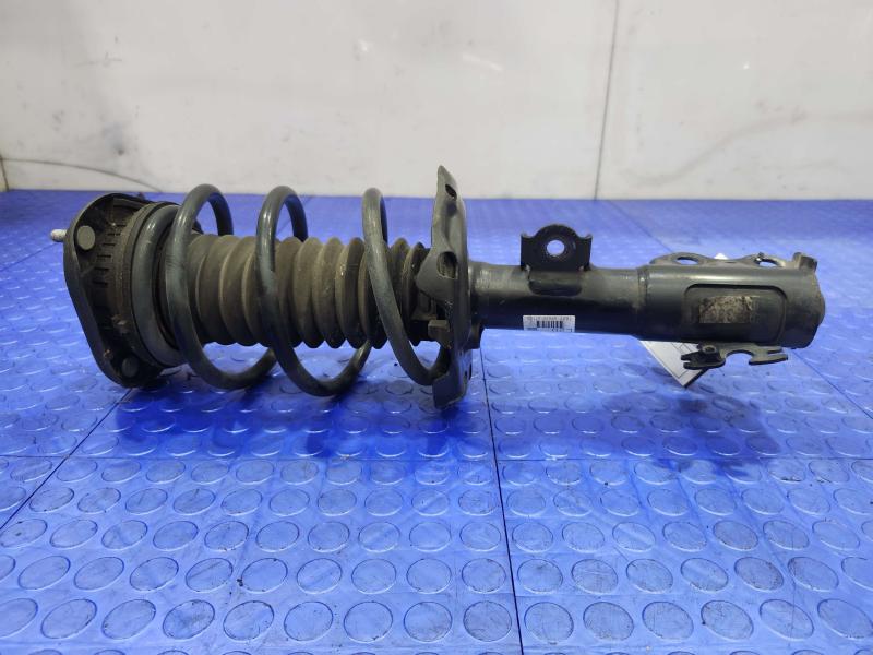 2017 Toyota Prius Strut Assembly