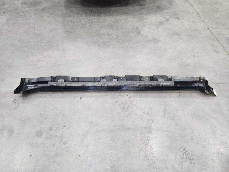 2013 Toyota Camry Rocker Moulding