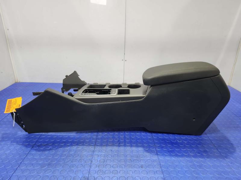 2017 Kia Optima Front Console