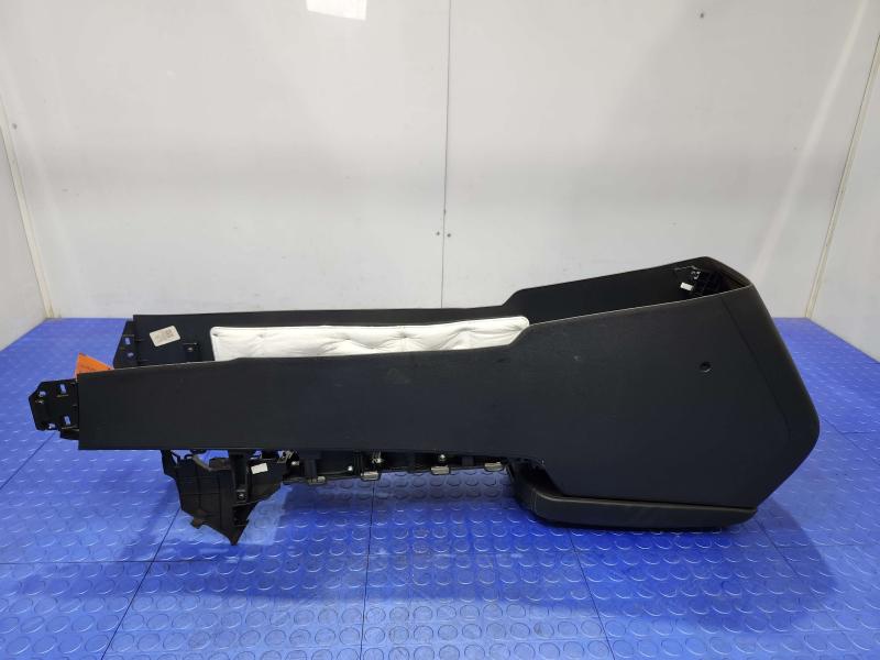 2017 Kia Optima Front Console