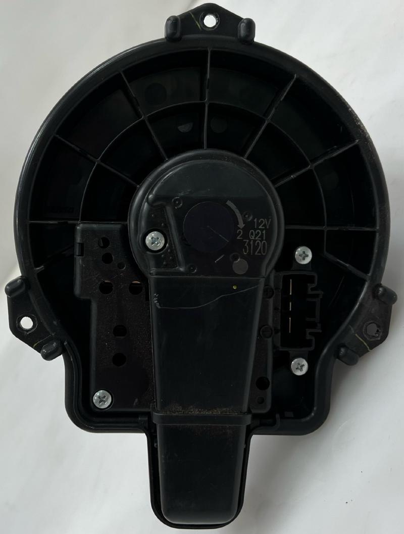 2013 Toyota Prius Blower Motor