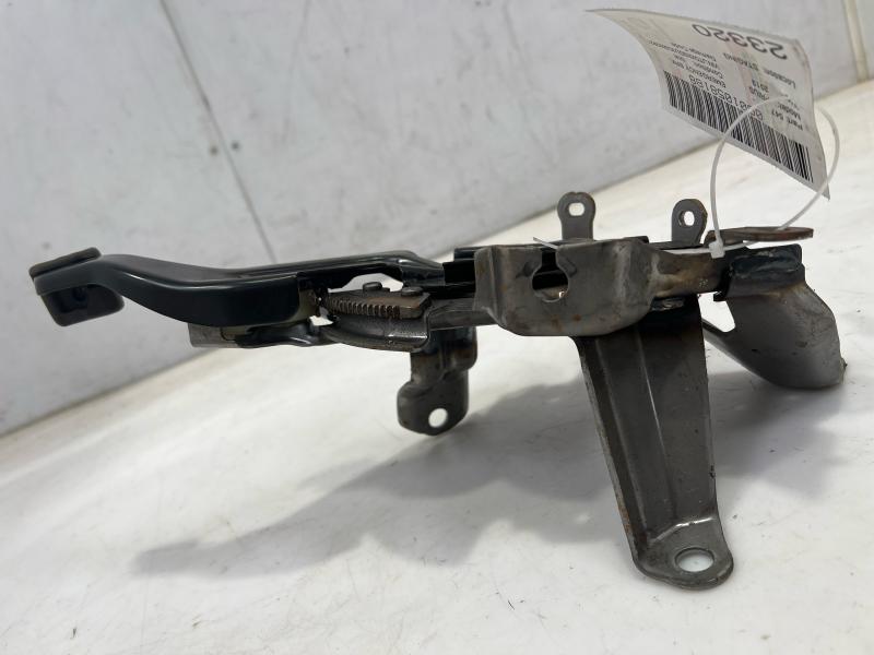 2010 - 2015 Toyota Prius Parking Brake Pedal Emergecny Brake OEM