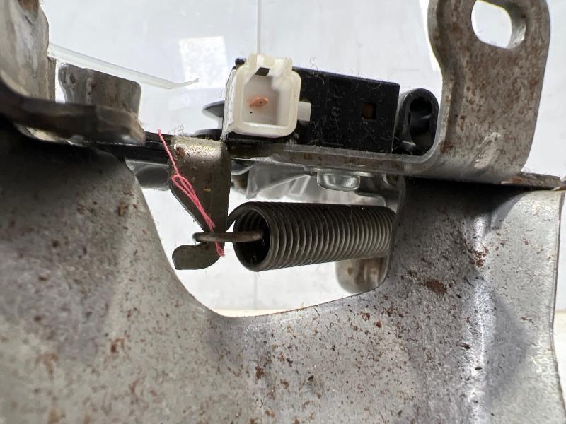 2010 - 2015 Toyota Prius Parking Brake Pedal Emergecny Brake OEM
