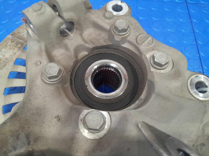 2021 Chrysler Voyager Spindle Knuckle Front