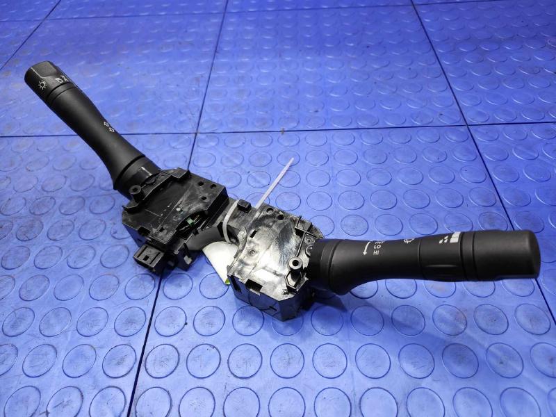 2015 Nissan Leaf Combination Switch