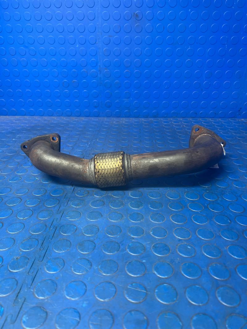 2008 Ford F-350 Super Duty Exhaust Cross Over Pipe