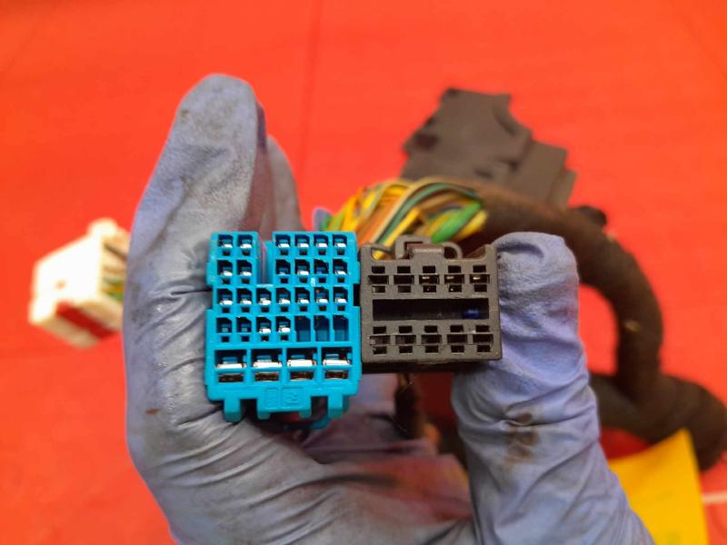 2019-2020 Buick Encore Cabin Fuse Box Junction Block OEM 42652953