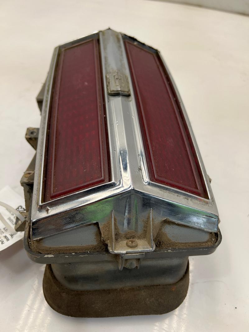 1976 Oldsmobile Cutlass Tail Light Assembly