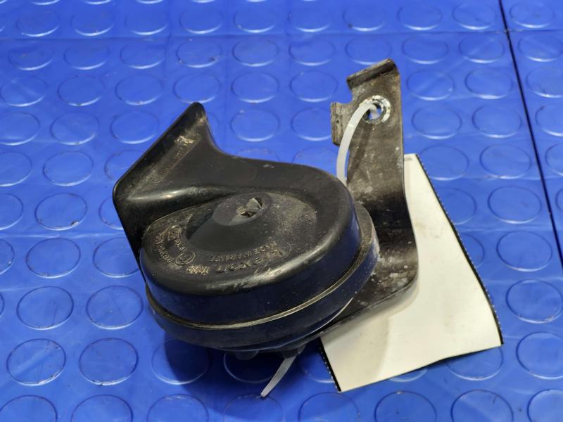 2005 Volkswagen Jetta Horn