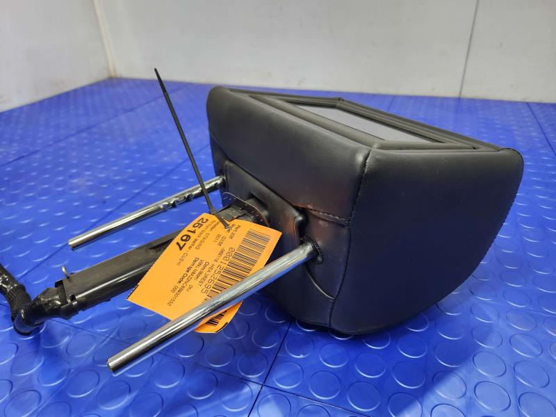 2011 Infiniti QX56 Headrest