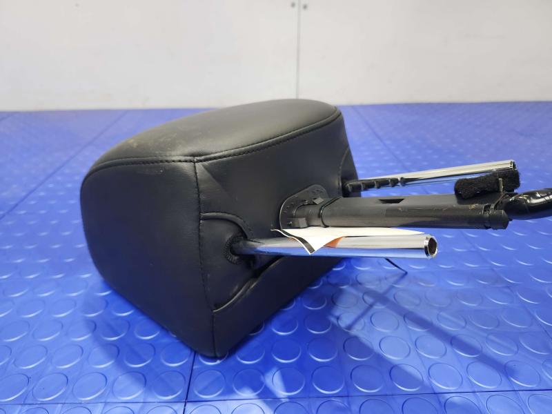 2011 Infiniti QX56 Headrest