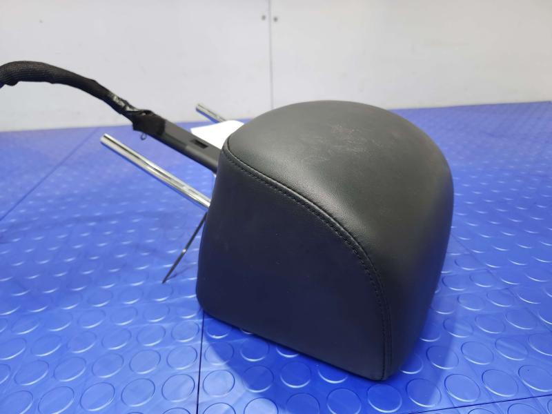 2011 Infiniti QX56 Headrest