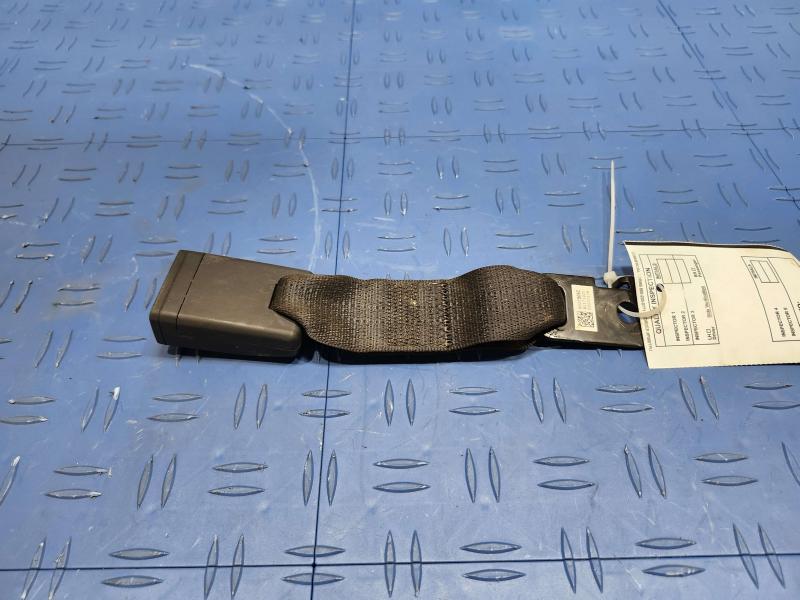2017 GMC Acadia Rear Seat Belt
