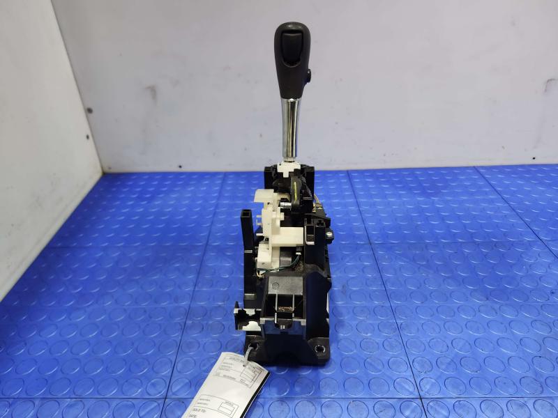 2016 Nissan Rogue Floor Shifter