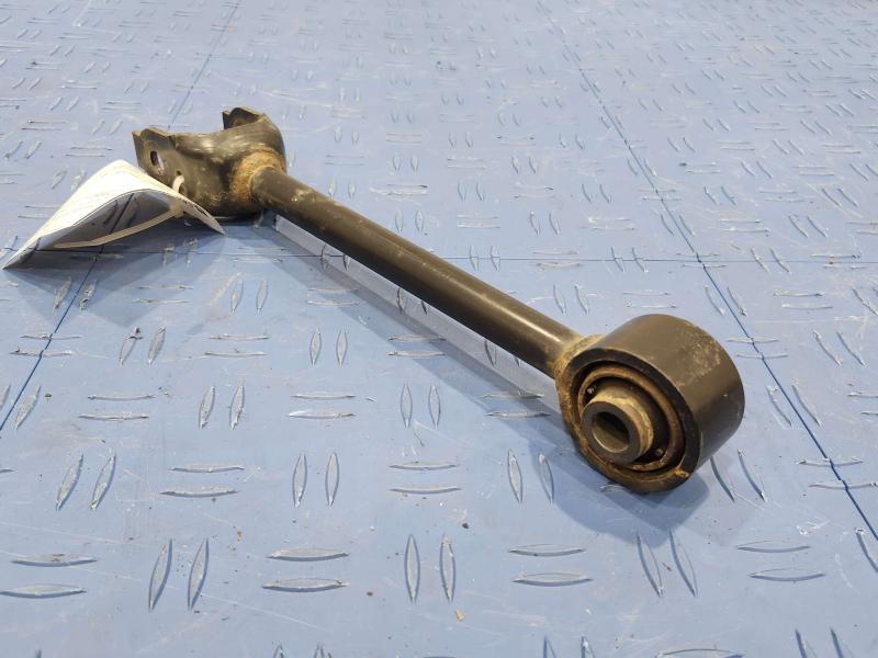 2020 Toyota RAV4 Lower Control Arm Rr
